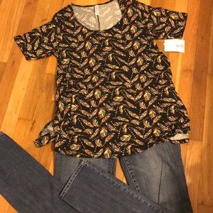 NTW LuLaRoe Perfect T Size Small